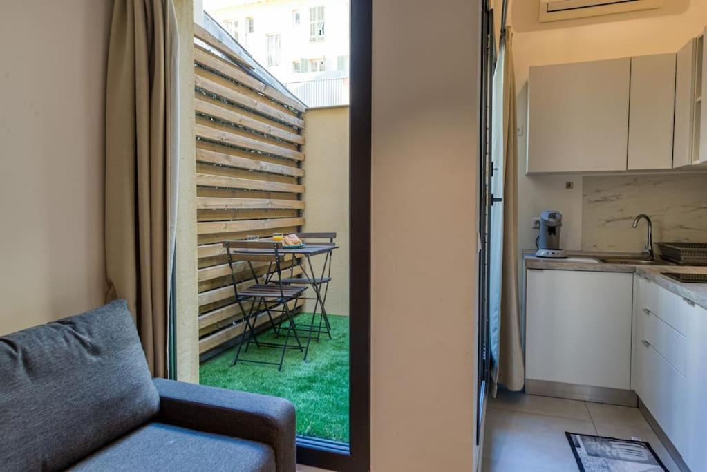 #14 Duplex Tonduti Terrace 5min Old Town Appartement